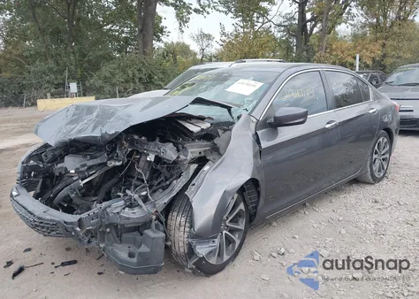 2015 Honda Accord Sport z USA, uszkodzony, nr VIN 1HGCR2F51FA162094